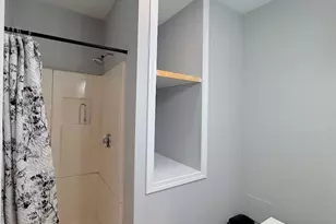 7 Pinckney Pl, Somerville, MA 02145 - Photo 7