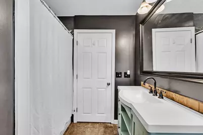 6 Pitcairn Ave, Leicester, MA 01524 - Photo 17