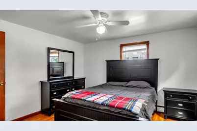 12 Clifford St, Boston, MA 02136 - Photo 13