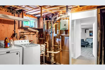 12 Clifford St, Boston, MA 02136 - Photo 25