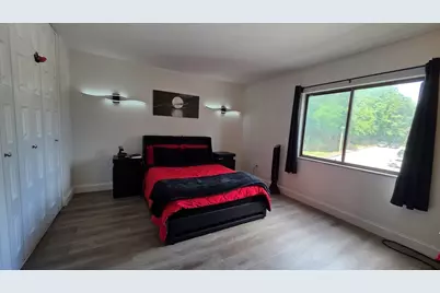 875 John Fitch Hwy #24, Fitchburg, MA 01420 - Photo 13