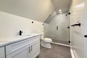 16 Willow Ave, Somerville, MA 02144 - Photo 7
