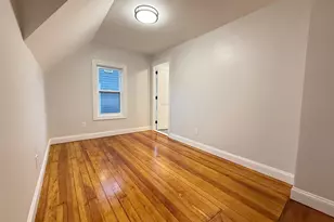 16 Willow Ave, Somerville, MA 02144 - Photo 5