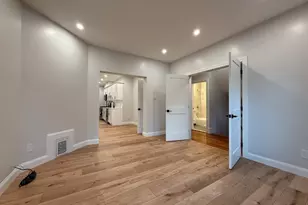 16 Willow Ave, Somerville, MA 02144 - Photo 3