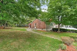 257 Cross St, Winchester, MA 01890 - Photo 33