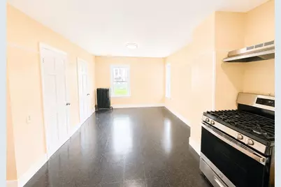 17-19 Acorn St, Lynn, MA 01902 - Photo 9
