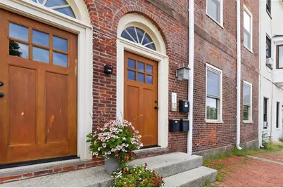6 Union St #6-3, Salem, MA 01970 - Photo 1