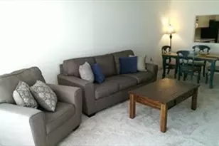 22 Railroad St, Andover, MA 01810 - Photo 3