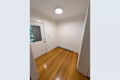 33 Seven Pines #33, Cambridge, MA 02140 - Photo 3