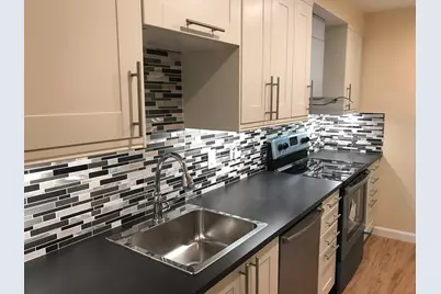 287 Harvard St #59, Cambridge, MA 02139 - Photo 9