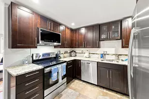 39 Pleasant St, Northborough, MA 01532 - Photo 5