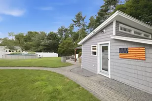 28 Fairview Ave, Brockton, MA 02301 - Photo 9