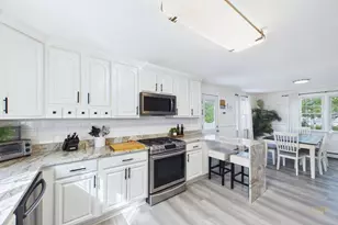 968 Osgood St, New Bedford, MA 02745 - Photo 21