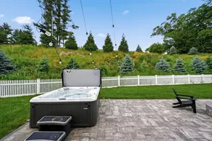 1 Lincoln Ct, Medfield, MA 02052 - Photo 33
