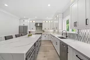 1 Lincoln Ct, Medfield, MA 02052 - Photo 11