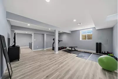 1 Lincoln Ct, Medfield, MA 02052 - Photo 29