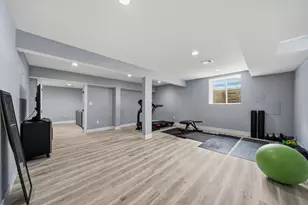 1 Lincoln Ct, Medfield, MA 02052 - Photo 29
