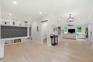 1 Lincoln Ct, Medfield, MA 02052 - Photo 13