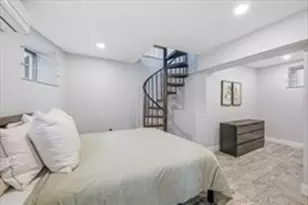 58 Pleasant St, Brookline, MA 02246 - Photo 9
