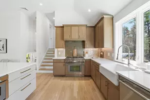 26 Old Pottery Ln, Norwell, MA 02061 - Photo 13