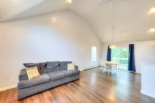 4 Matteo St, Worcester, MA 01606 - Photo 11