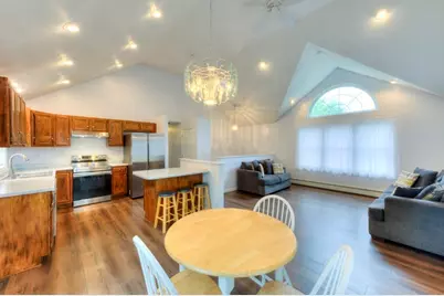 4 Matteo St, Worcester, MA 01606 - Photo 3