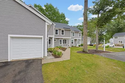 4 Oak Ct #4, Rockland, MA 02370 - Photo 3
