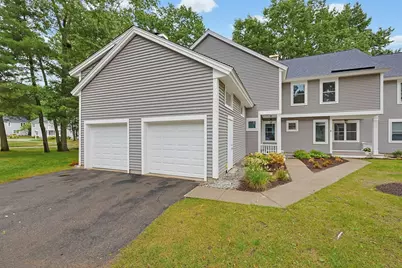 4 Oak Ct #4, Rockland, MA 02370 - Photo 5