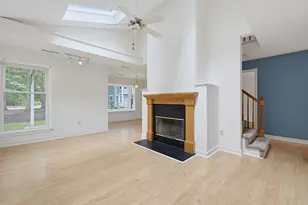 4 Oak Ct, Rockland, MA 02370 - Photo 7