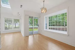 4 Oak Ct, Rockland, MA 02370 - Photo 9