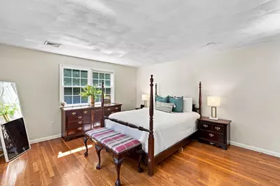 24 Richardson St, Winchester, MA 01890 - Photo 29