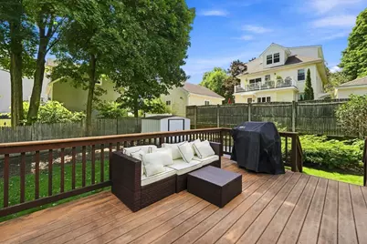 24 Richardson St, Winchester, MA 01890 - Photo 33