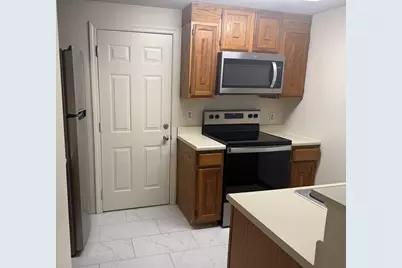 13 Walden Dr #7, Natick, MA 01760 - Photo 5