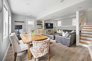 30 Oakland St, Newton, MA 02458 - Photo 5