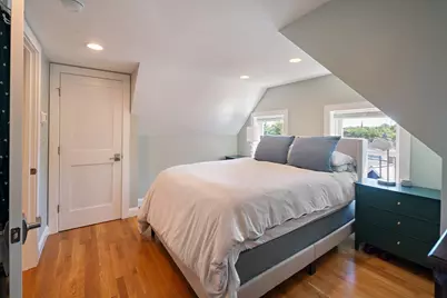 32 Oakland Street #32, Newton, MA 02458 - Photo 7