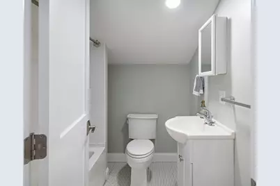 32 Oakland Street #32, Newton, MA 02458 - Photo 11