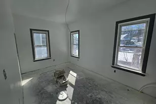 516-518 Union St, North Adams, MA 01247 - Photo 5