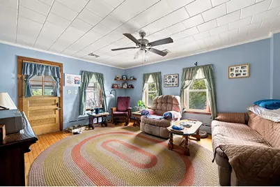 55 Park Ave, Ware, MA 01082 - Photo 5