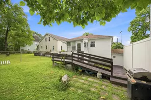 55 Park Ave, Ware, MA 01082 - Photo 23