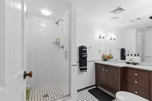 36 Holyoke St, Boston, MA 02116 - Photo 17