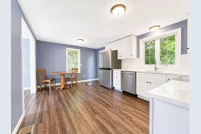 34-36 Hammond St #34, Bridgewater, MA 02324 - Photo 5
