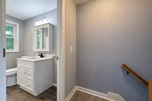 34-36 Hammond St, Bridgewater, MA 02324 - Photo 9