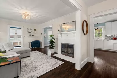 114 Greaton Rd, Boston, MA 02132 - Photo 7