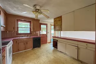 62 Carlisle St, Brockton, MA 02302 - Photo 9