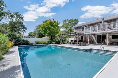 66 Sheaffer Rd, Barnstable, MA 02632 - Photo 1