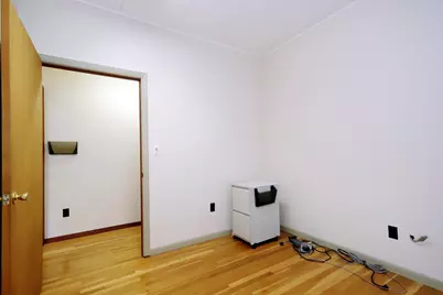 460 County St #1, New Bedford, MA 02740 - Photo 17