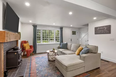34 Commodore Ln, Barnstable, MA 02648 - Photo 9