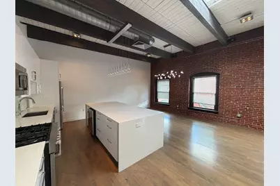 21 Wormwood #621, Boston, MA 02210 - Photo 5