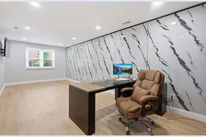 25 Shopping Ct, Agawam, MA 01101 - Photo 3