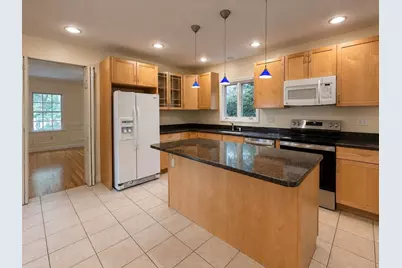 27 Sulivan Avenue, Newton, MA 02464 - Photo 5